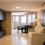 Les Residence